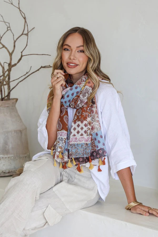 Contrast Print Scarf