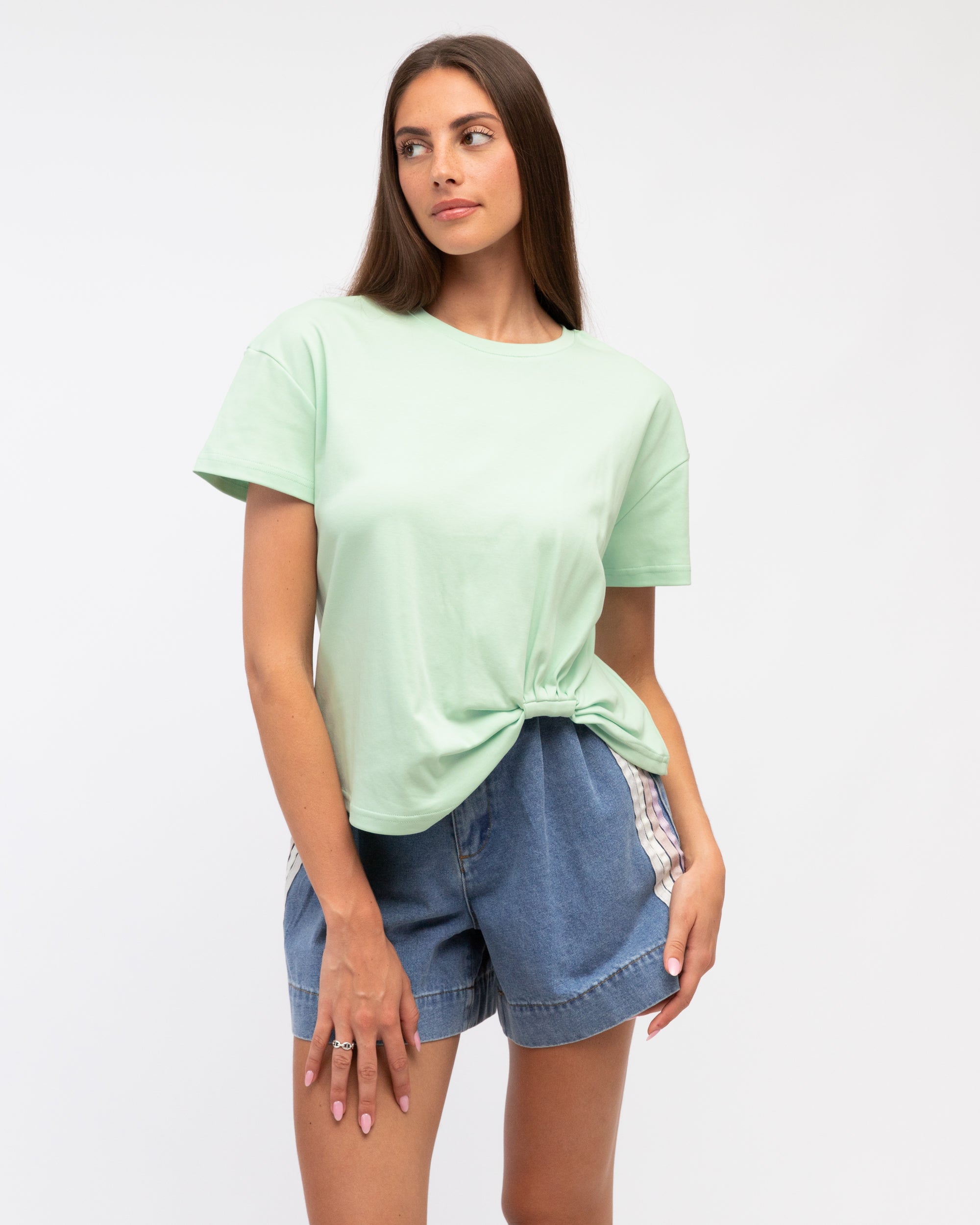 Easy Tuck Tee