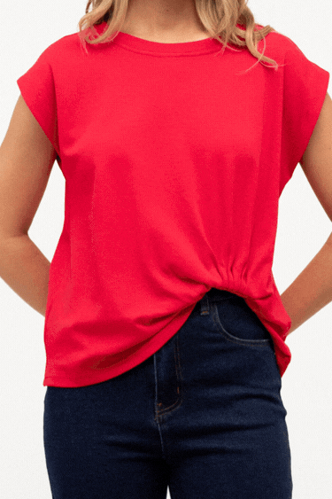 Lesley Tuck Tee