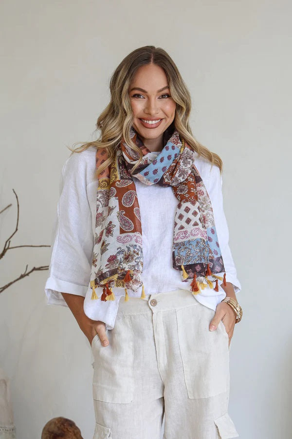 Contrast Print Scarf