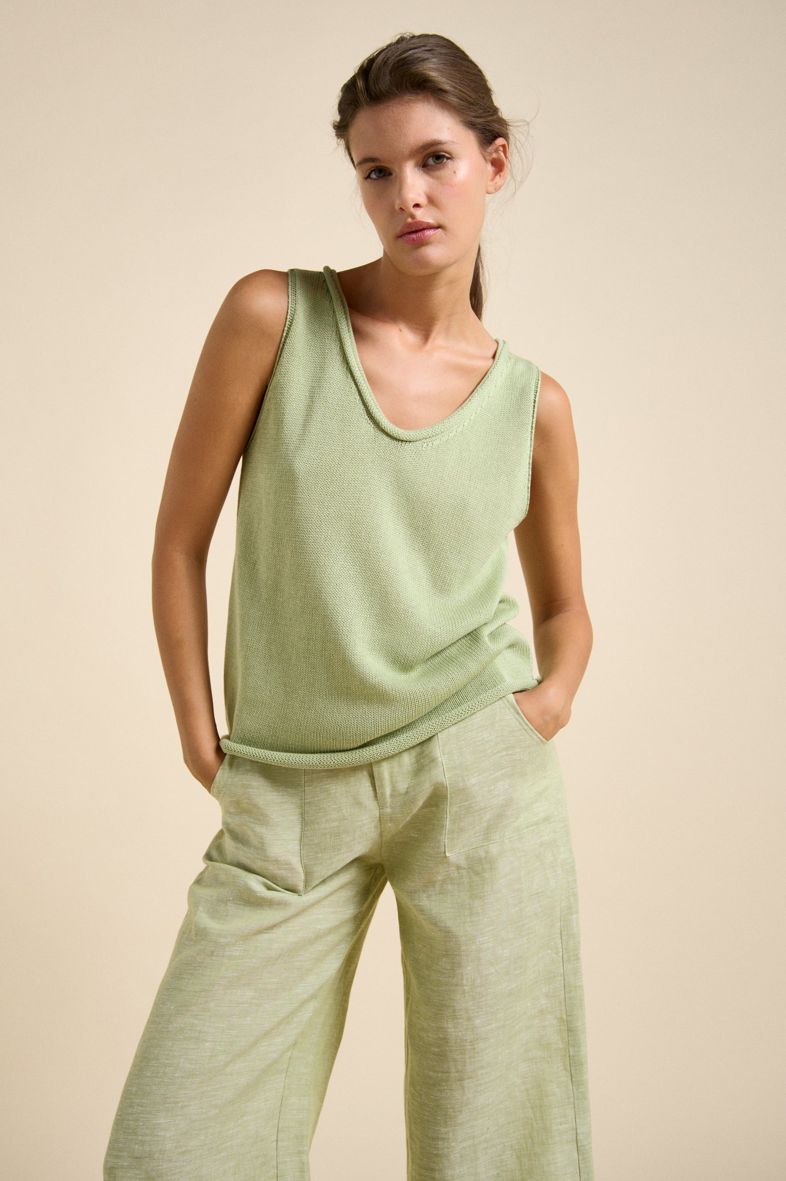 Scoop Spring Tank Top