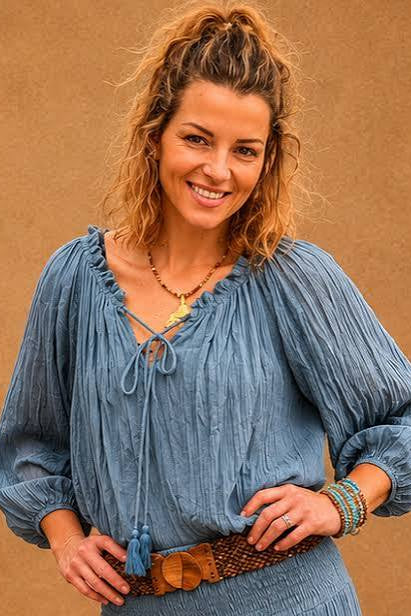 Peasant Top