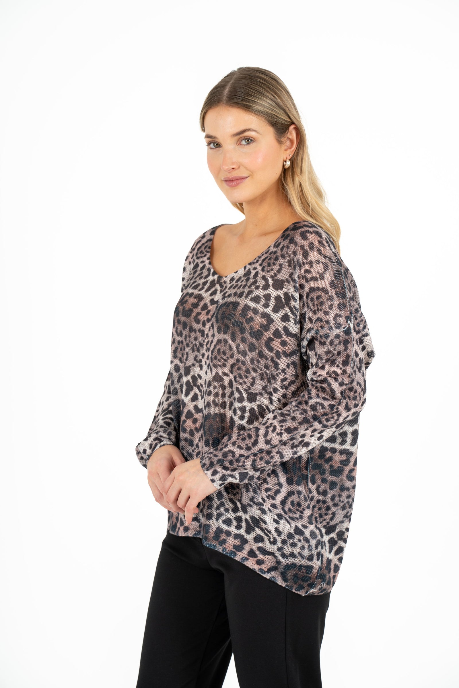 Relaxed Animal Knit Top