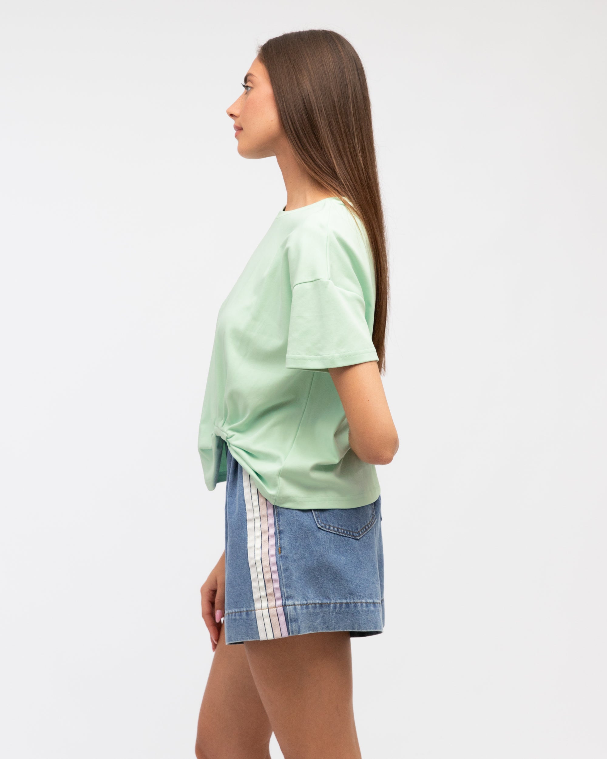 Easy Tuck Tee