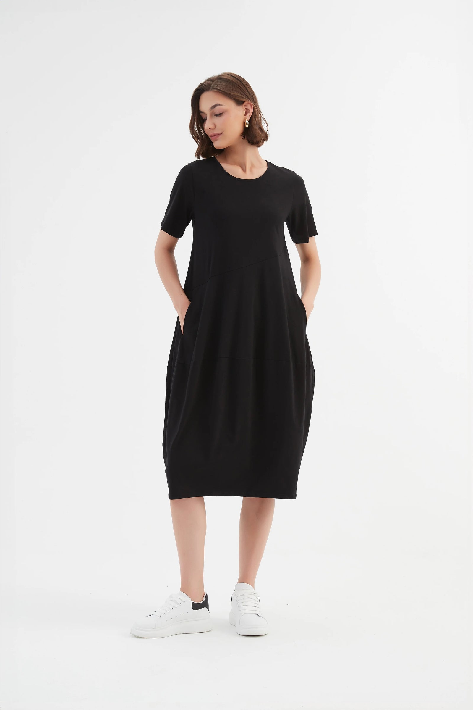 Short Sleeve Diagonal Seam Dress