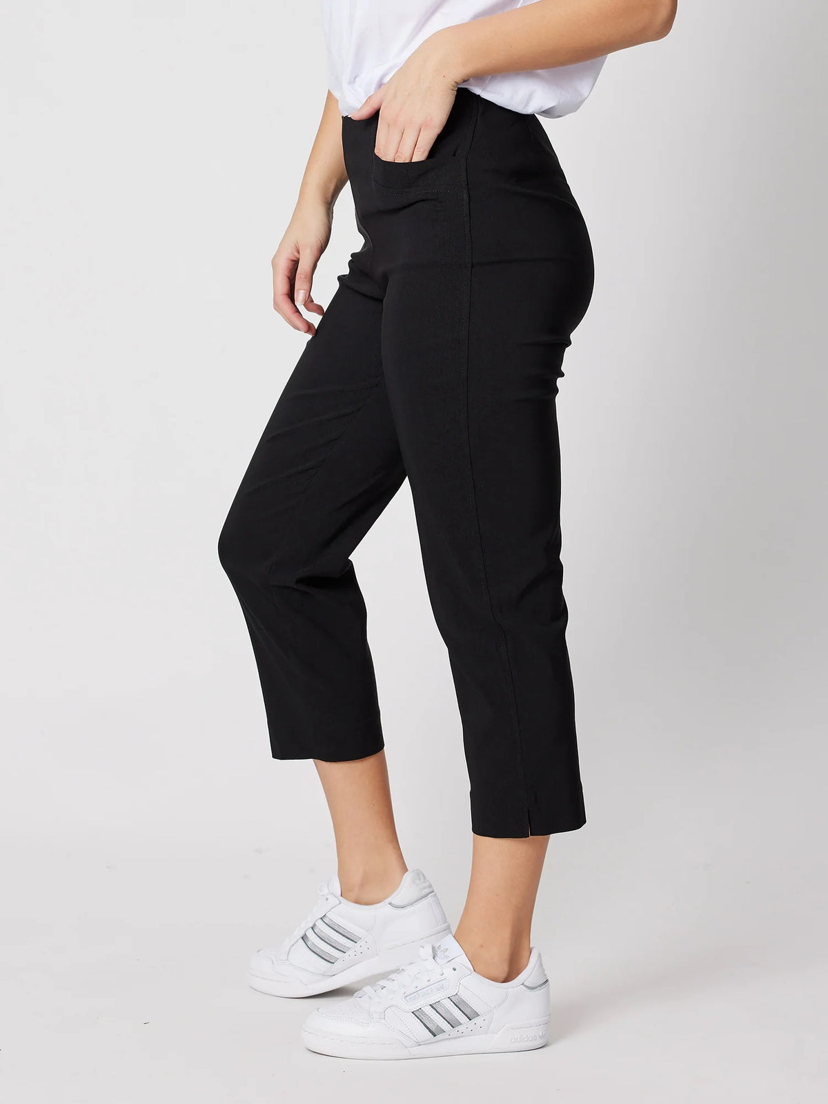 Basic 3/4 Crop Pant