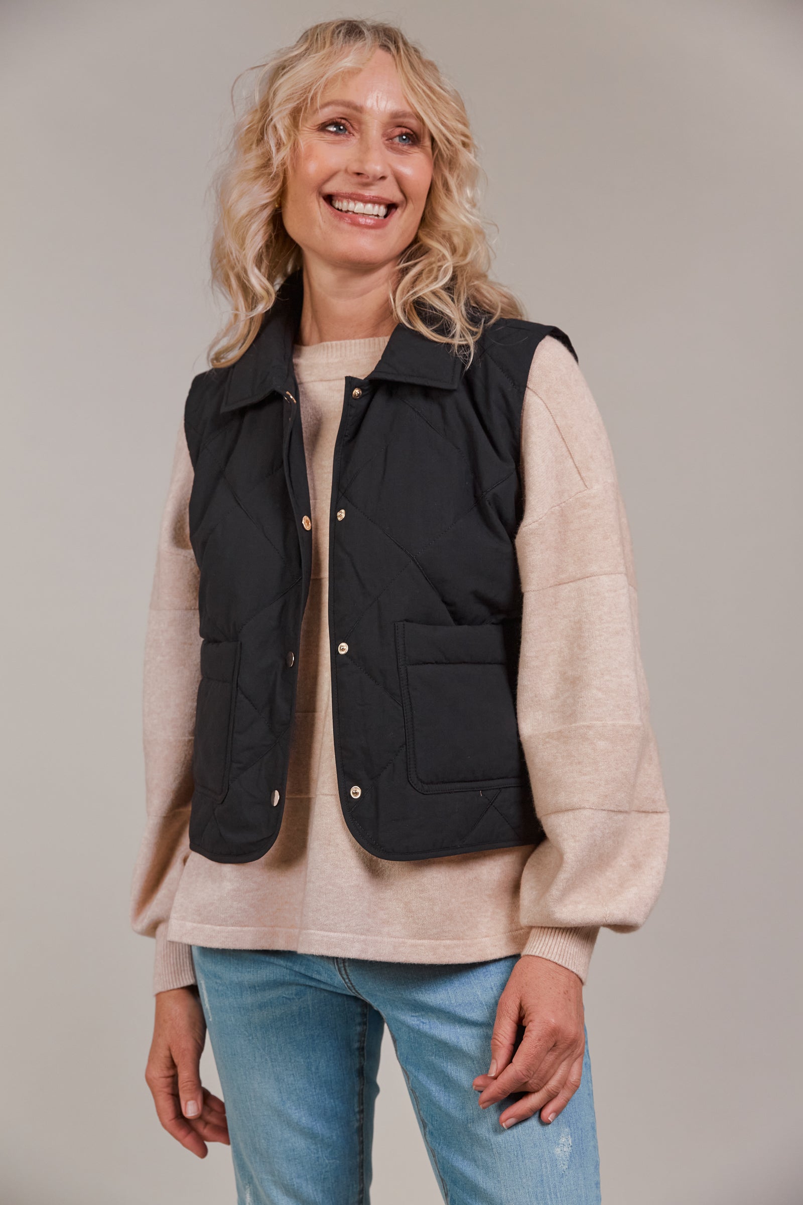 Argo Crop Vest