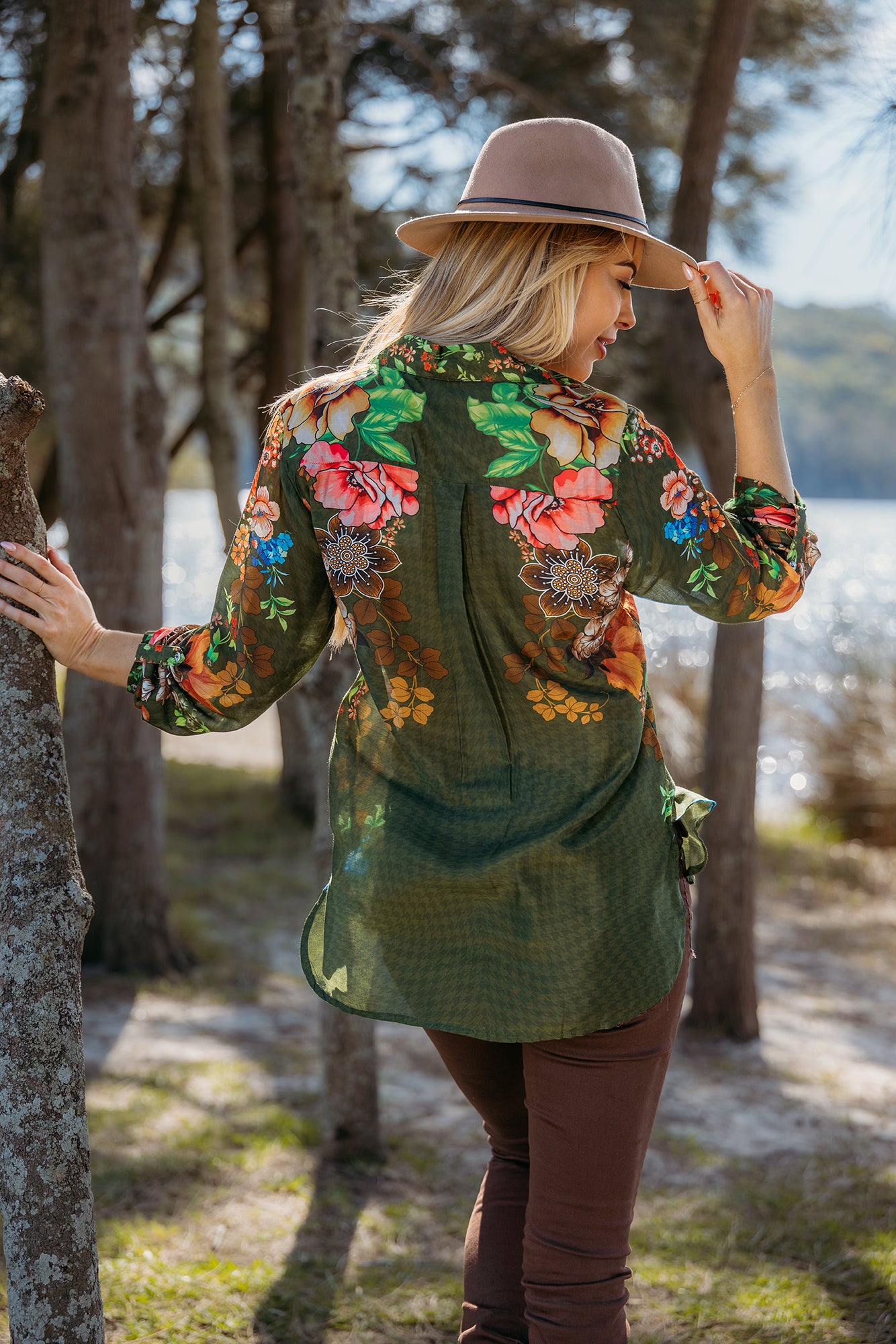 Cienna Ladies Silk Blend Palmira Green Floral Long Sleeve Shirt.