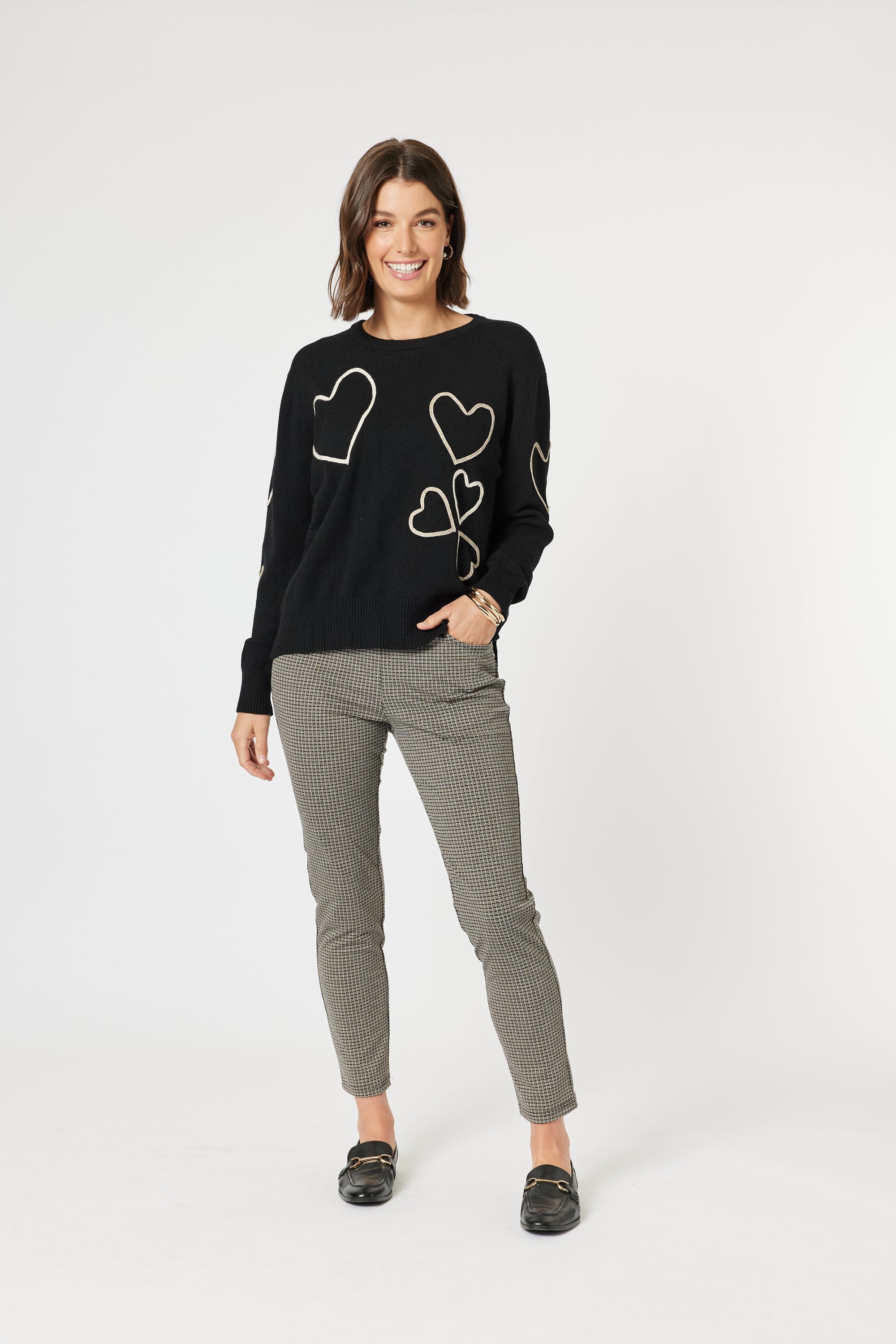 Ava Pant
