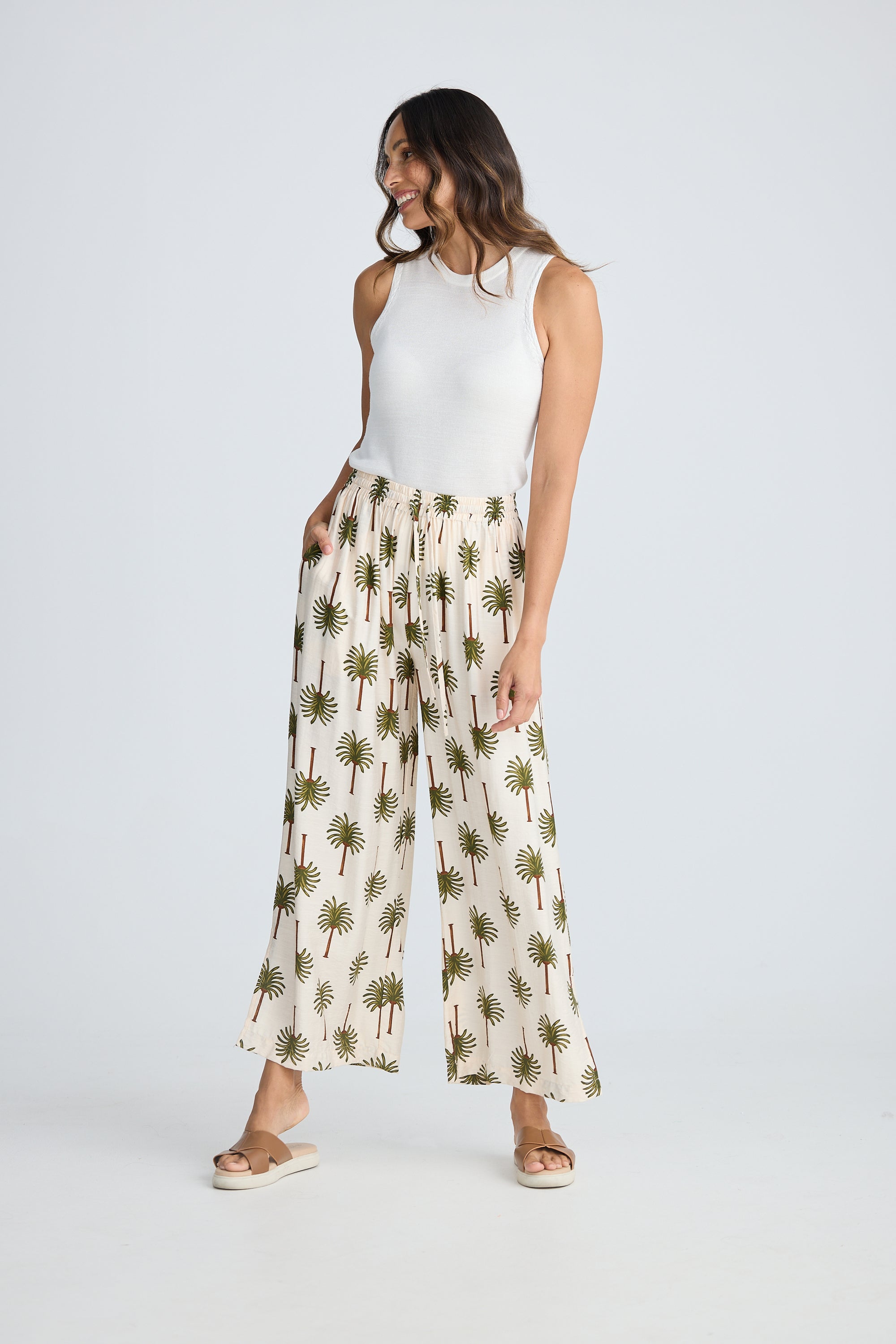 Fly Away Pant - Ivory Palm Print