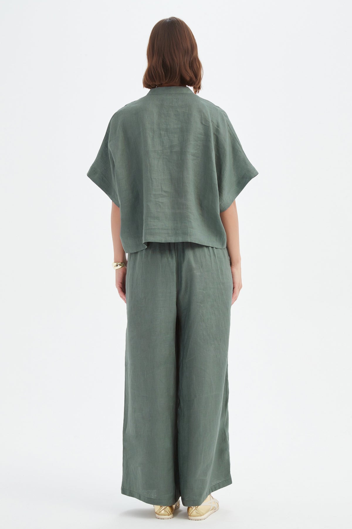 Boxy Button Linen Shirt