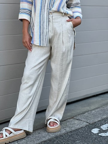 Little Lies Natural Eva Pleated Linen Pants in full length with button a zip closure.