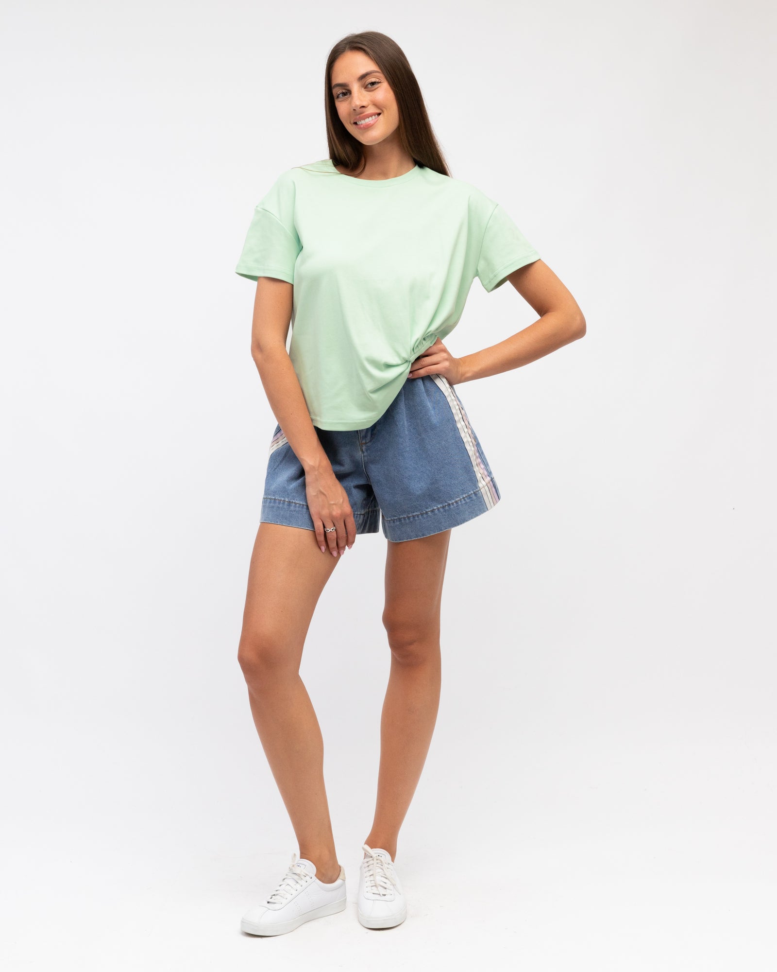 Easy Tuck Tee
