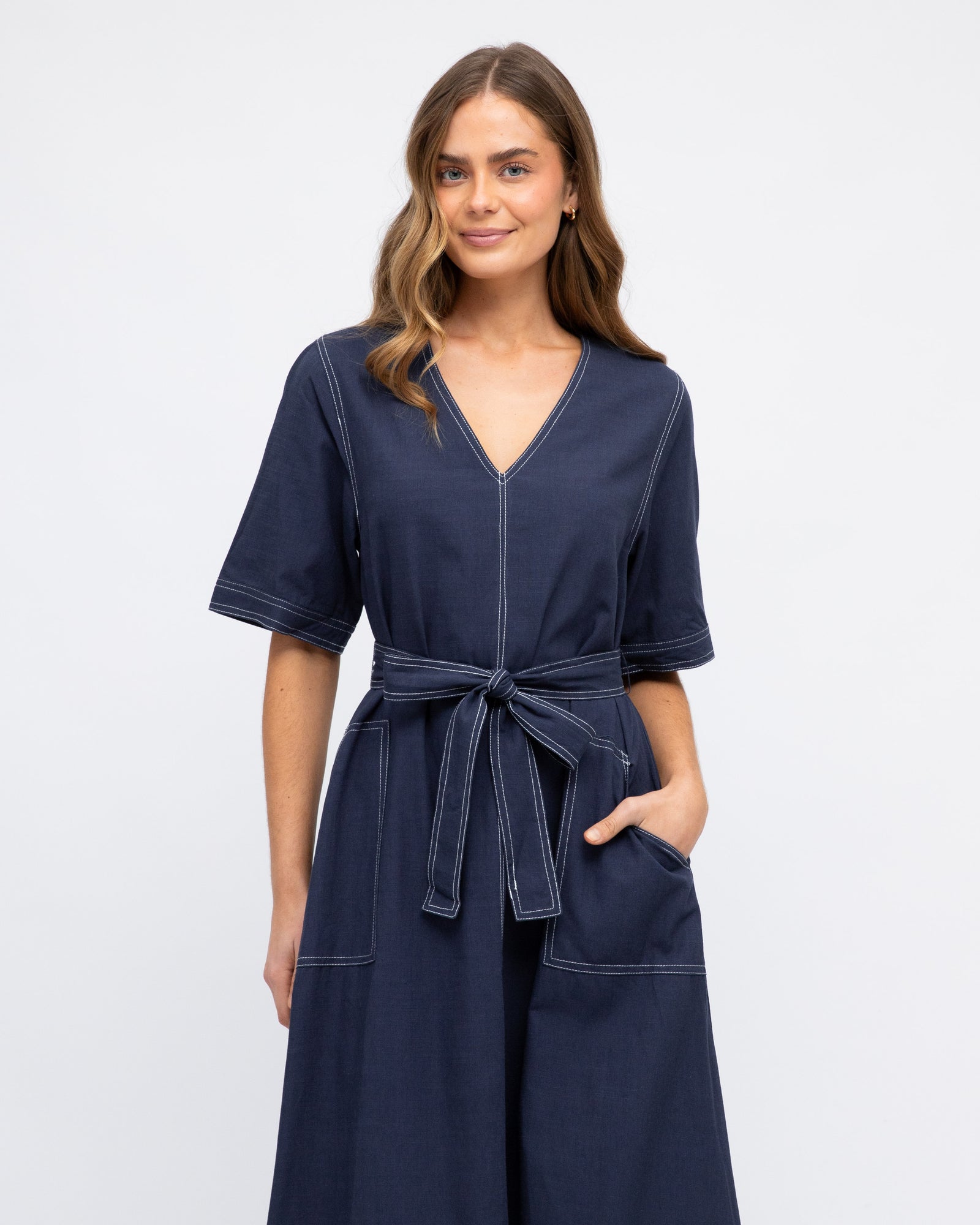 Contrast Stitch Maxi  Dress