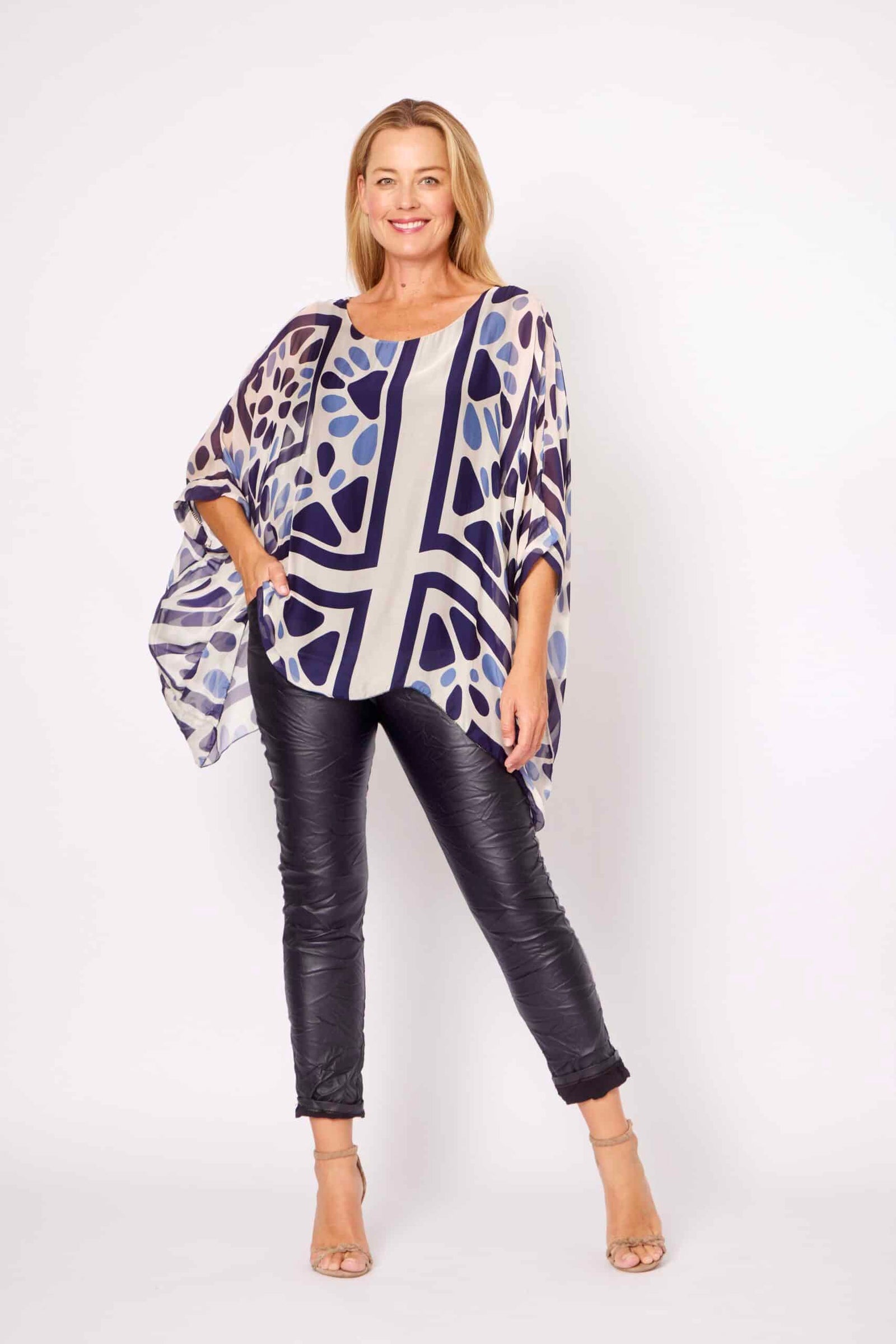 Kaftan Top Abstract Print