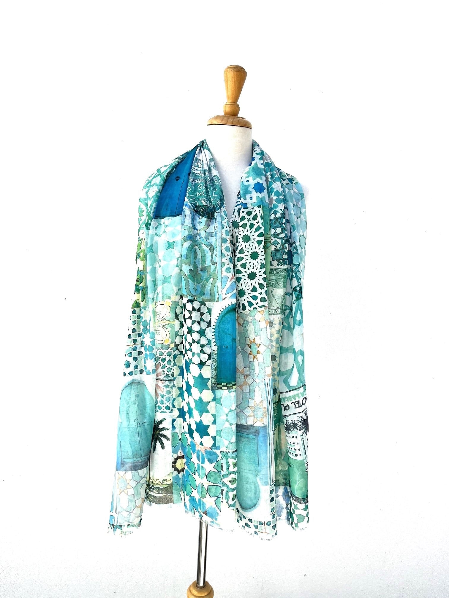 Anna Scarf
