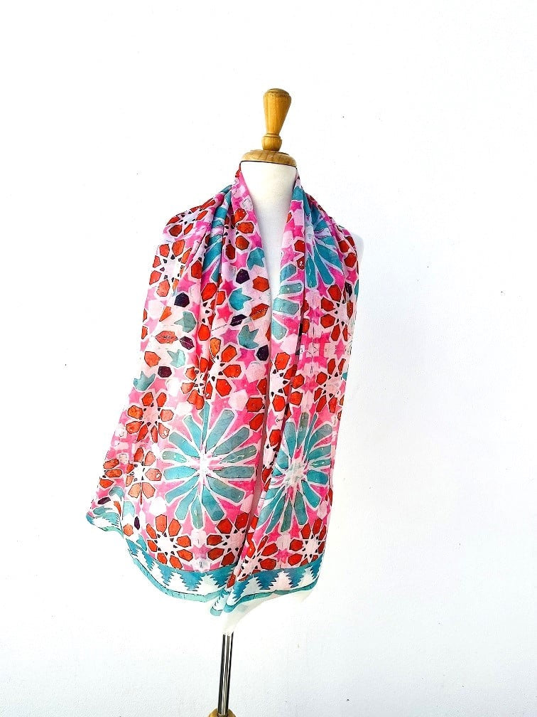 Anna Scarf