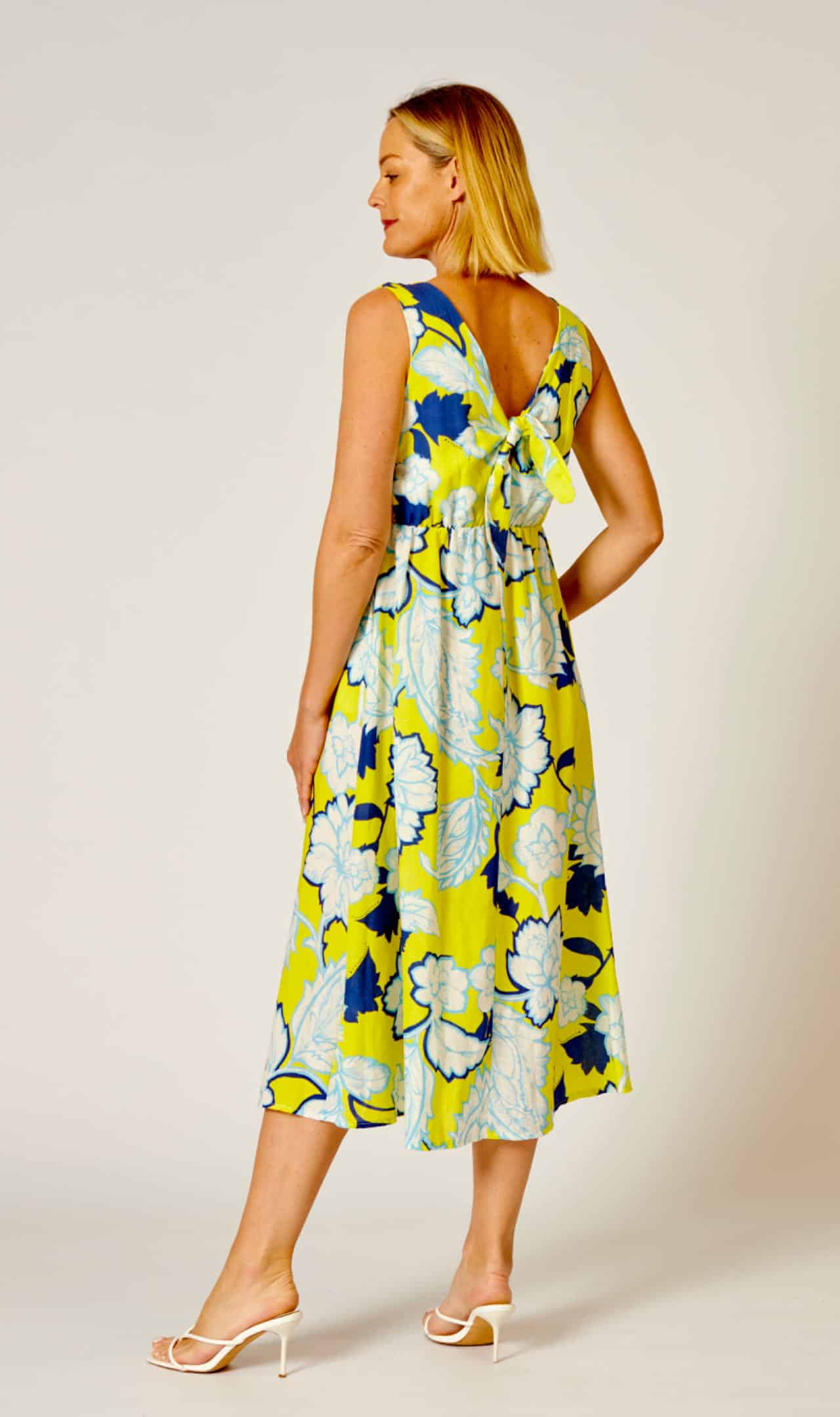 Neck Tied Sleeveless Dress