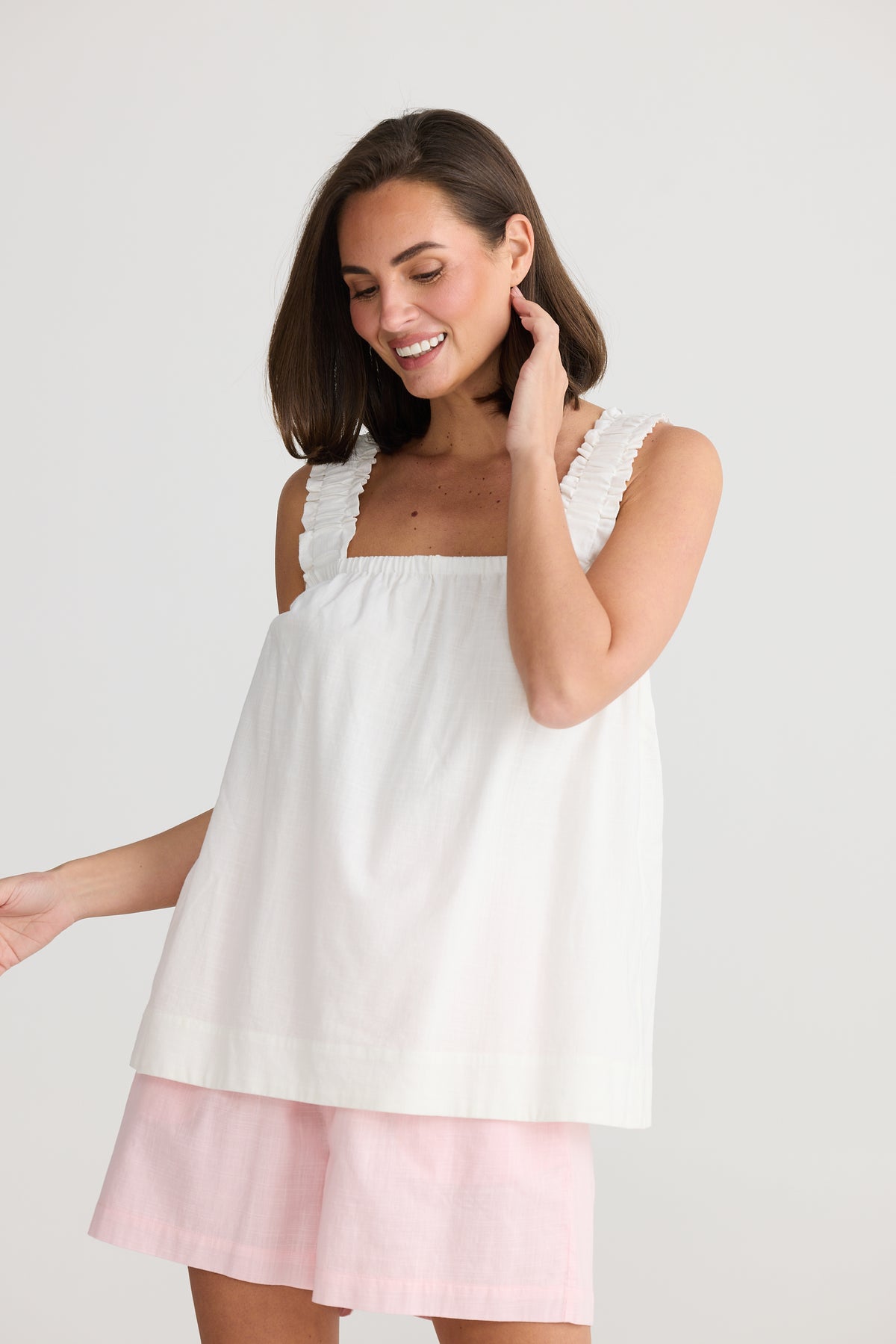 Holiday Trading Ladies Sleeveless White Penny Cotton Top.