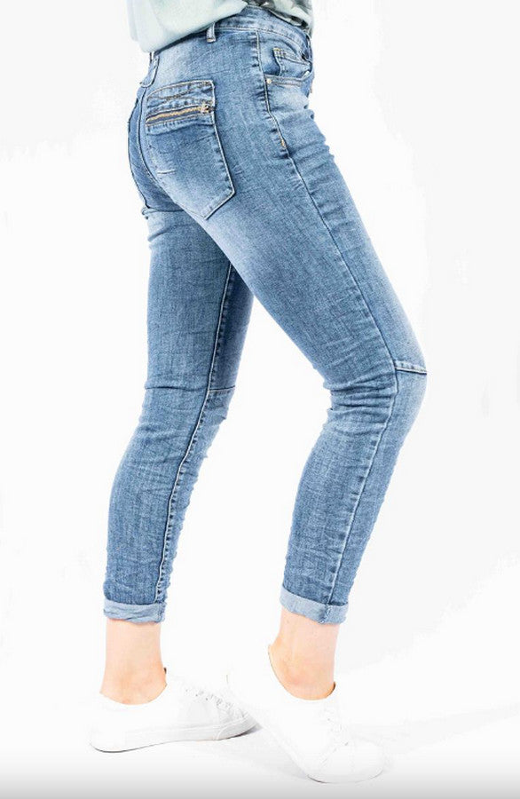 Jeanius Zip Fly Stretch Jean by The Italian Closet at Kindred Spirit Boutique & Gift