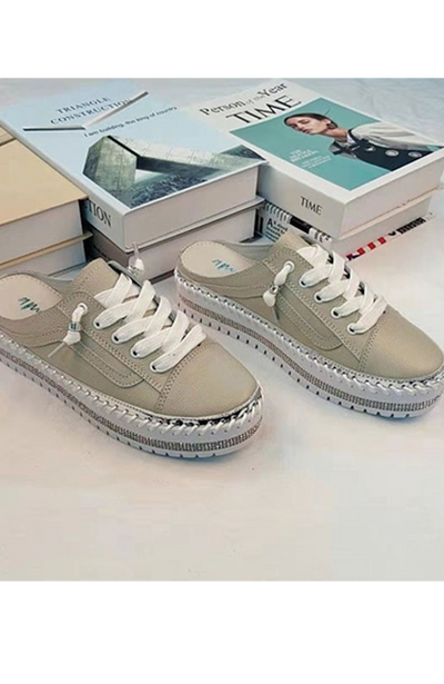 Niki online white shoes