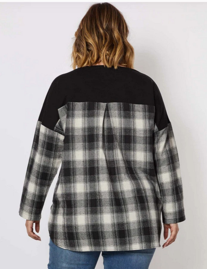 Contrast Check Star Tee at Kindred Spirit Boutique & Gift